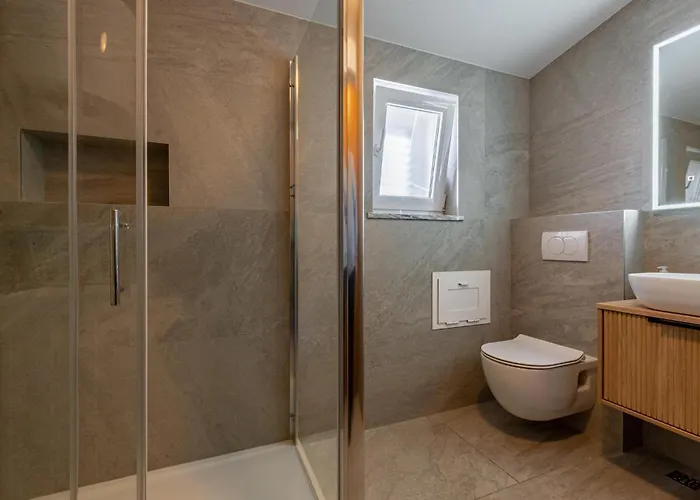 2 Bedroom In * 扎达尔