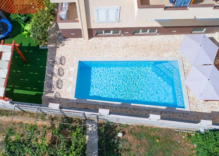2 Bedroom In Apartament